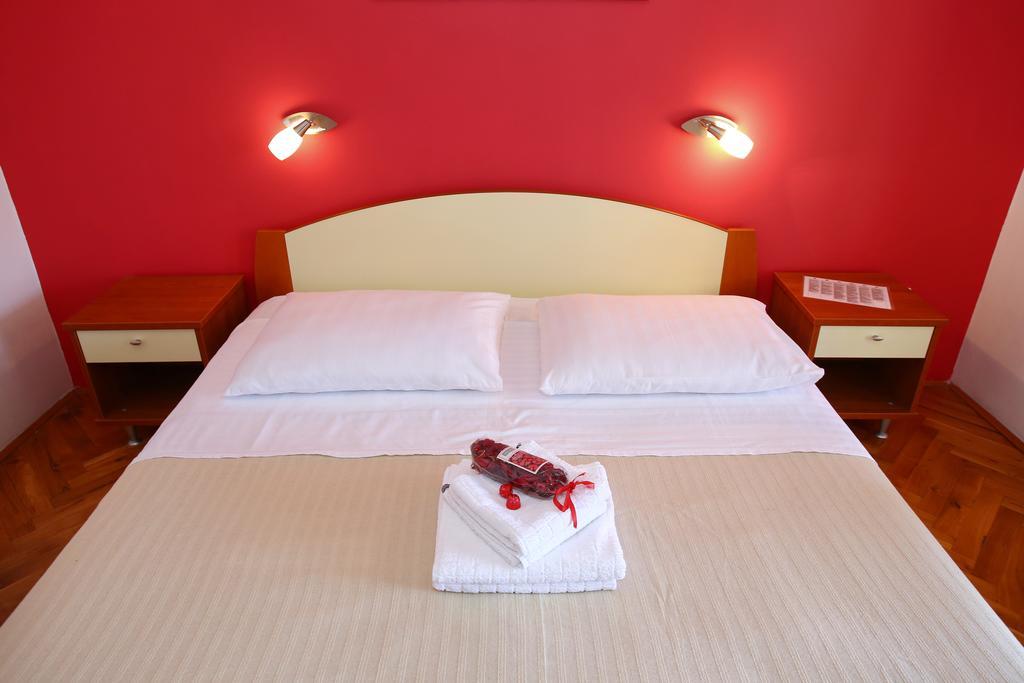 Rooms & Apartments Soline Nuove Biograd Na Moru Exteriér fotografie