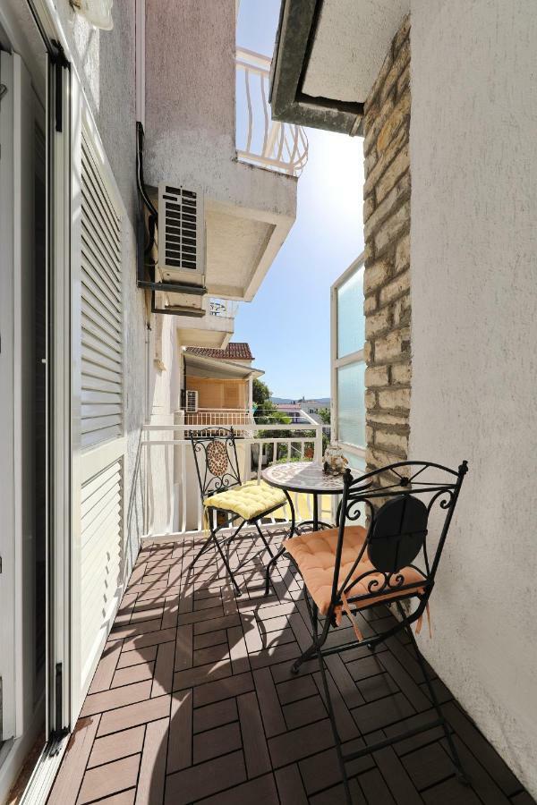 Rooms & Apartments Soline Nuove Biograd Na Moru Exteriér fotografie